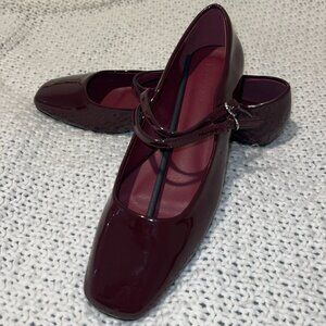 Billini, Women's US size 8, wine colored flats